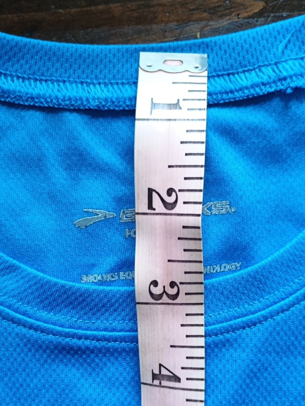 Brooks Tech Tee - Picture 11 of 12